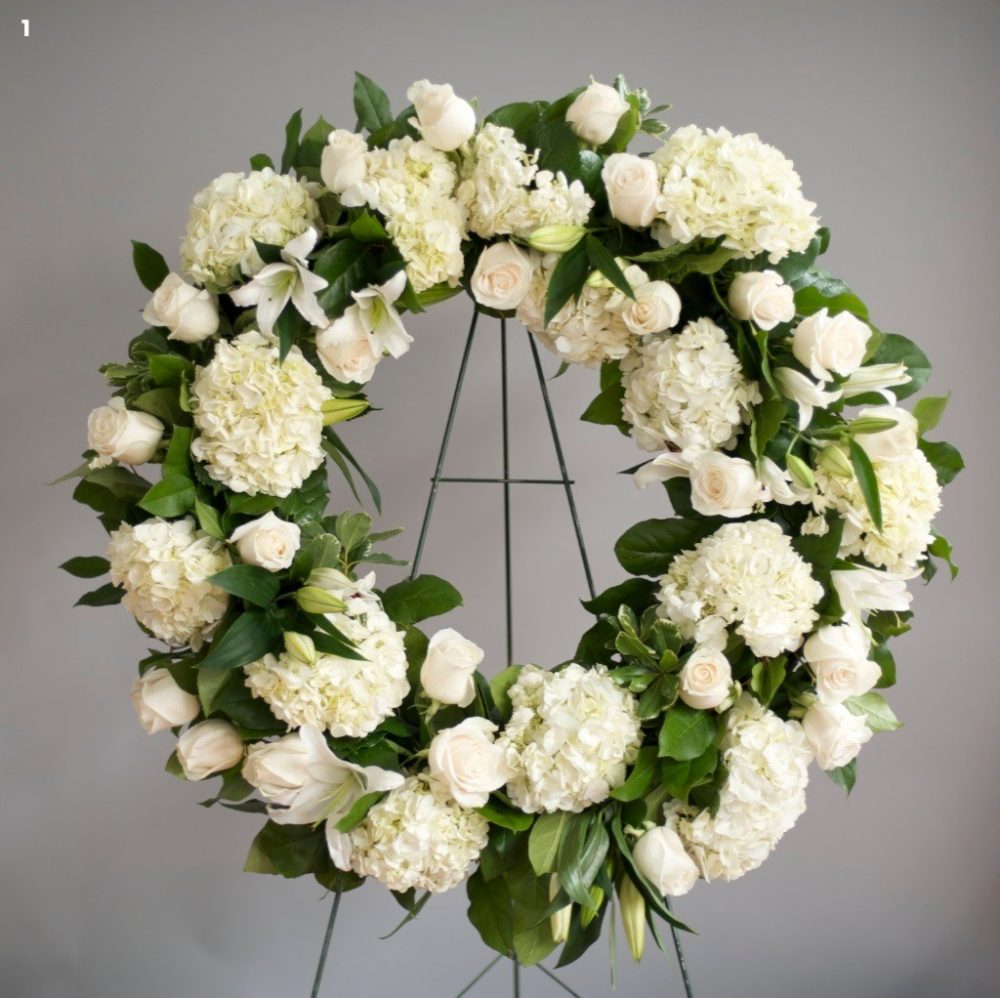 Các loại hoa được dùng trong vòng hoa tang lễ